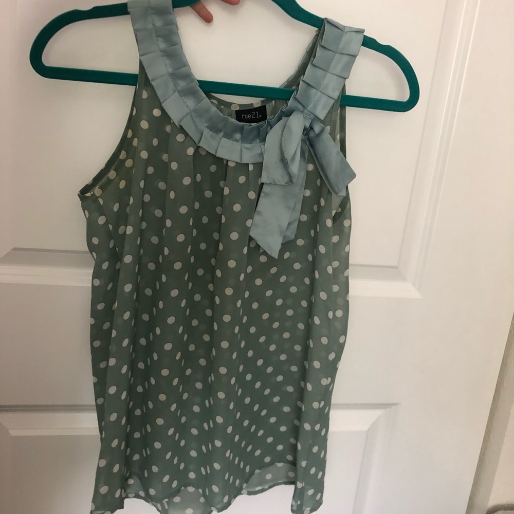Cute top